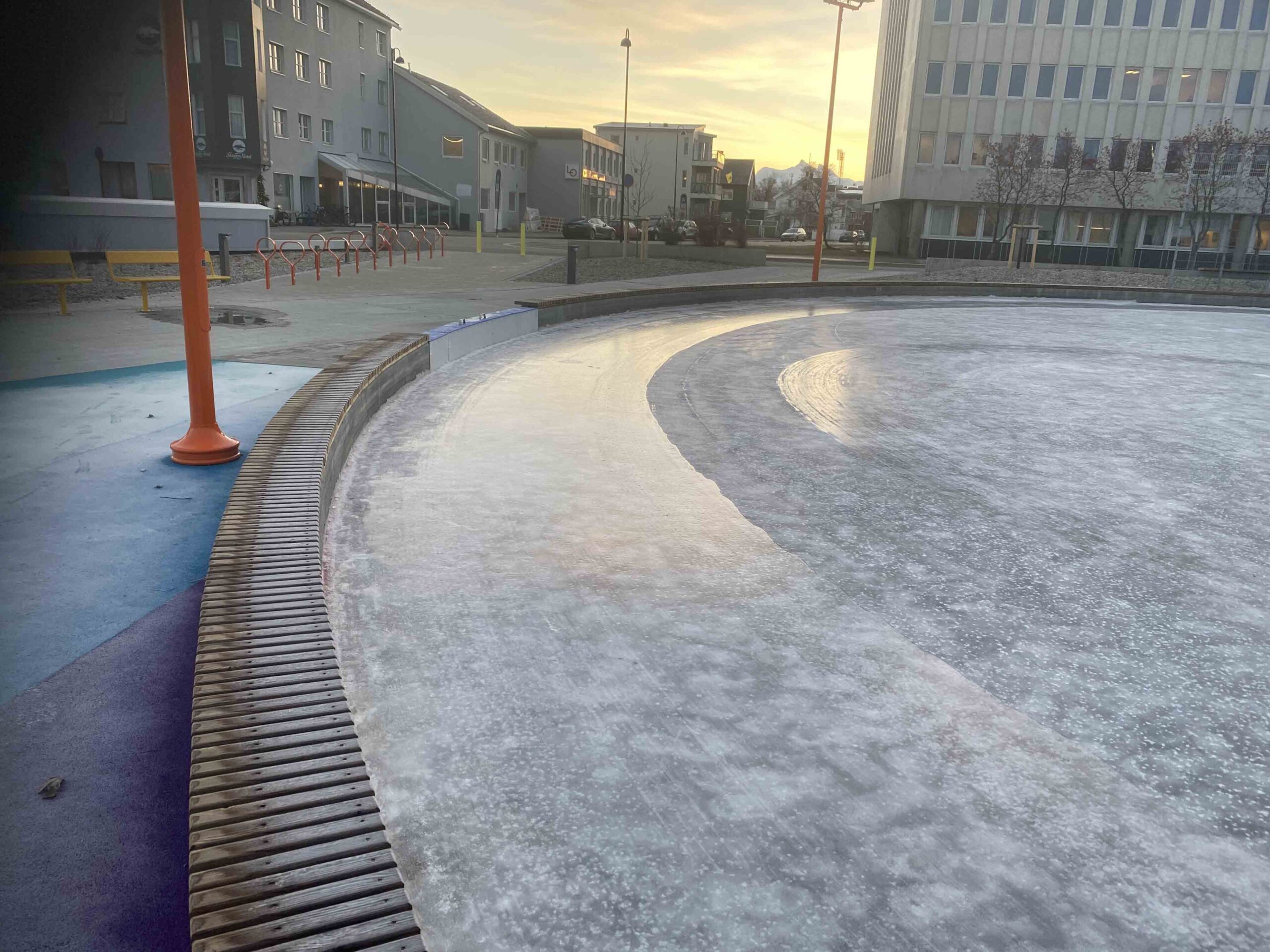 Bodø Sentrumsbane — under montasje