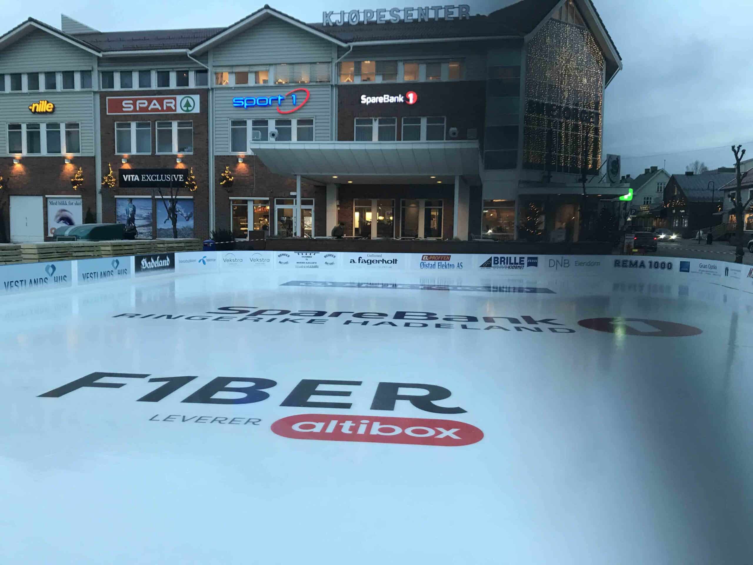 Gran Sentrumsbane — isflaten