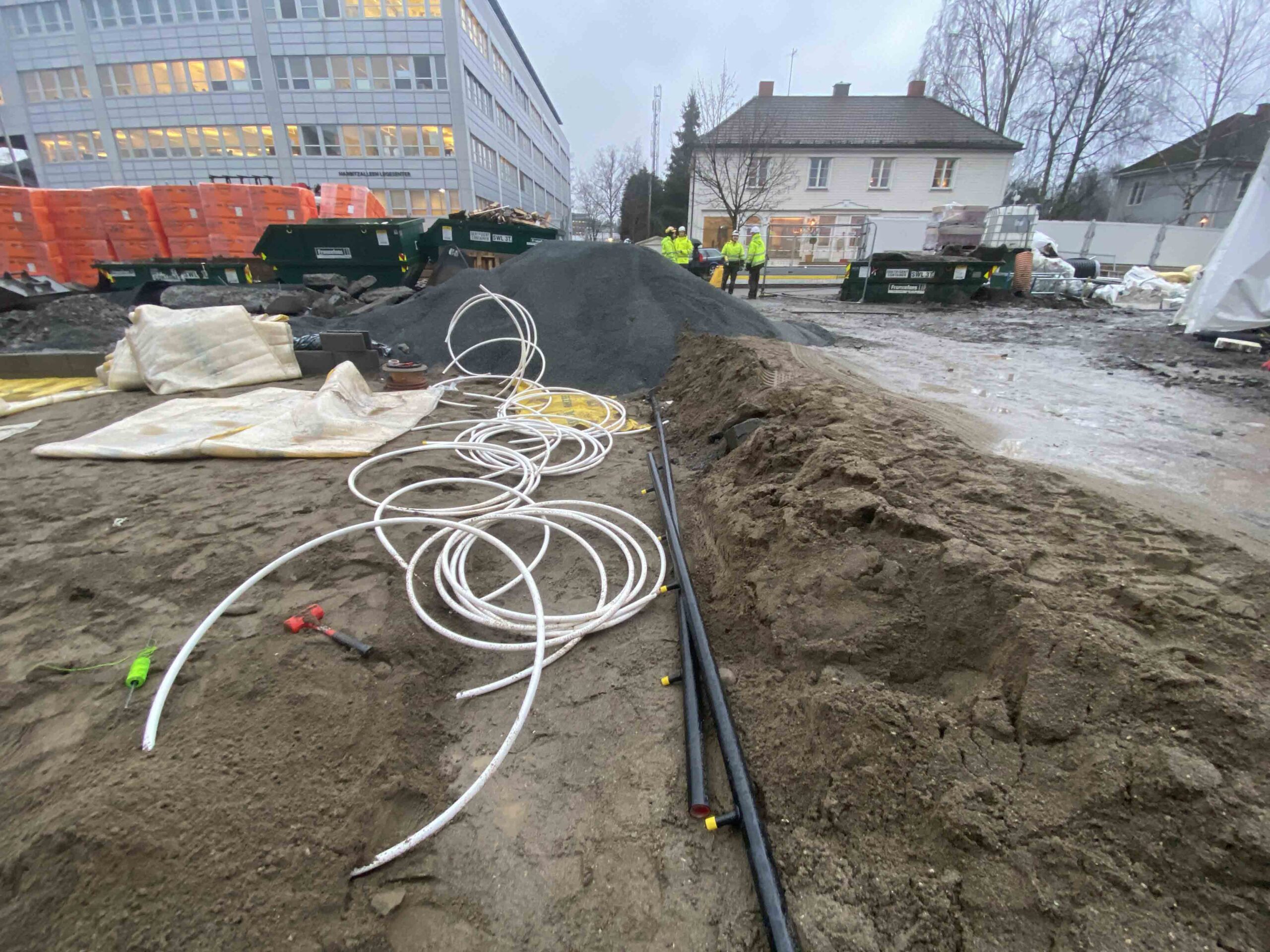 Harbitz Torg — montasje pågår