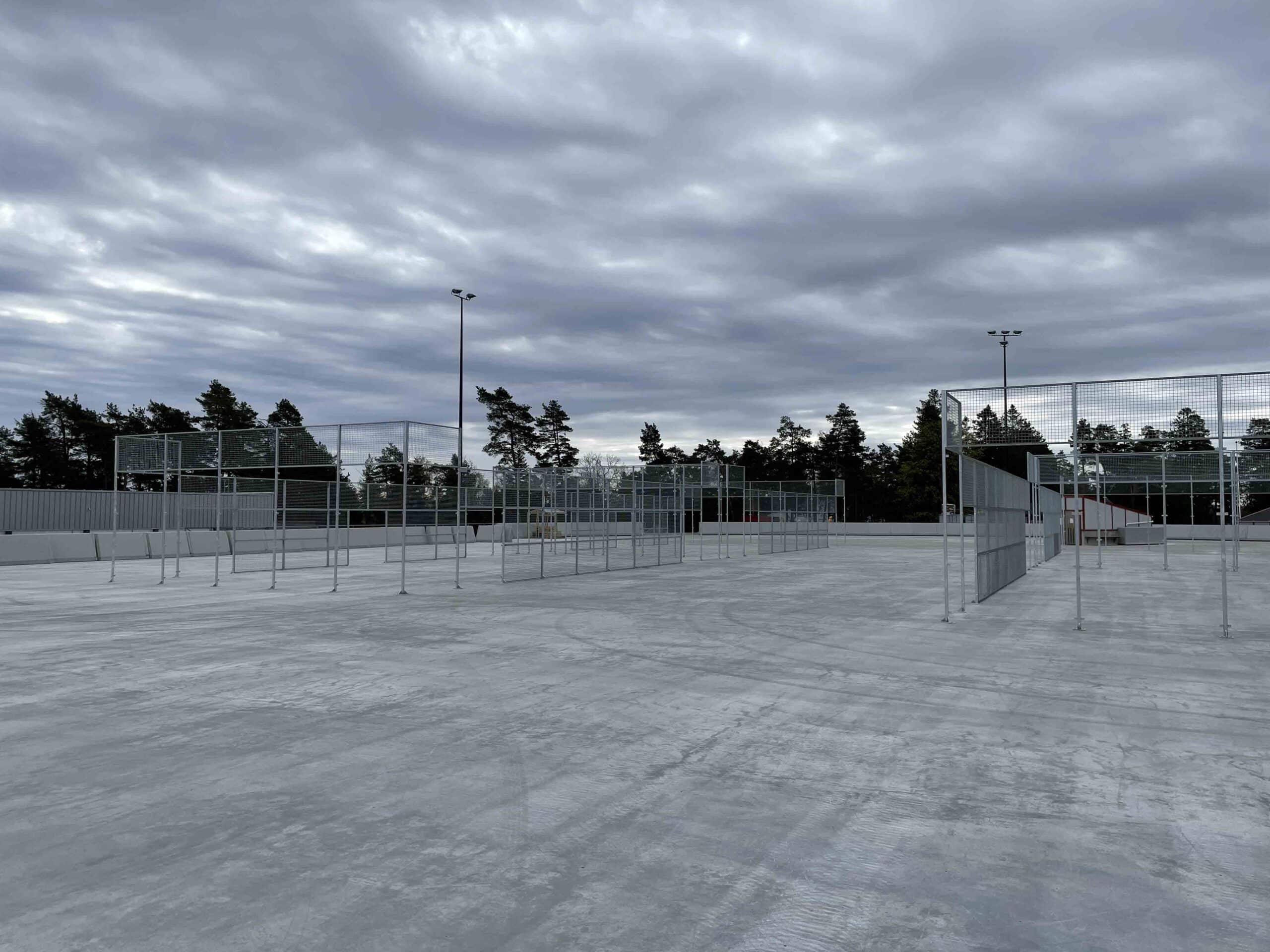 Paddeltennis Tønsberg — montasje pågår