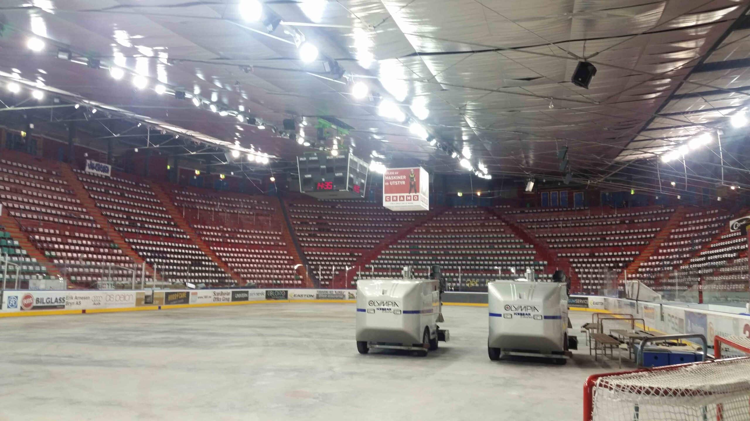 Jordal Amfi — isflaten