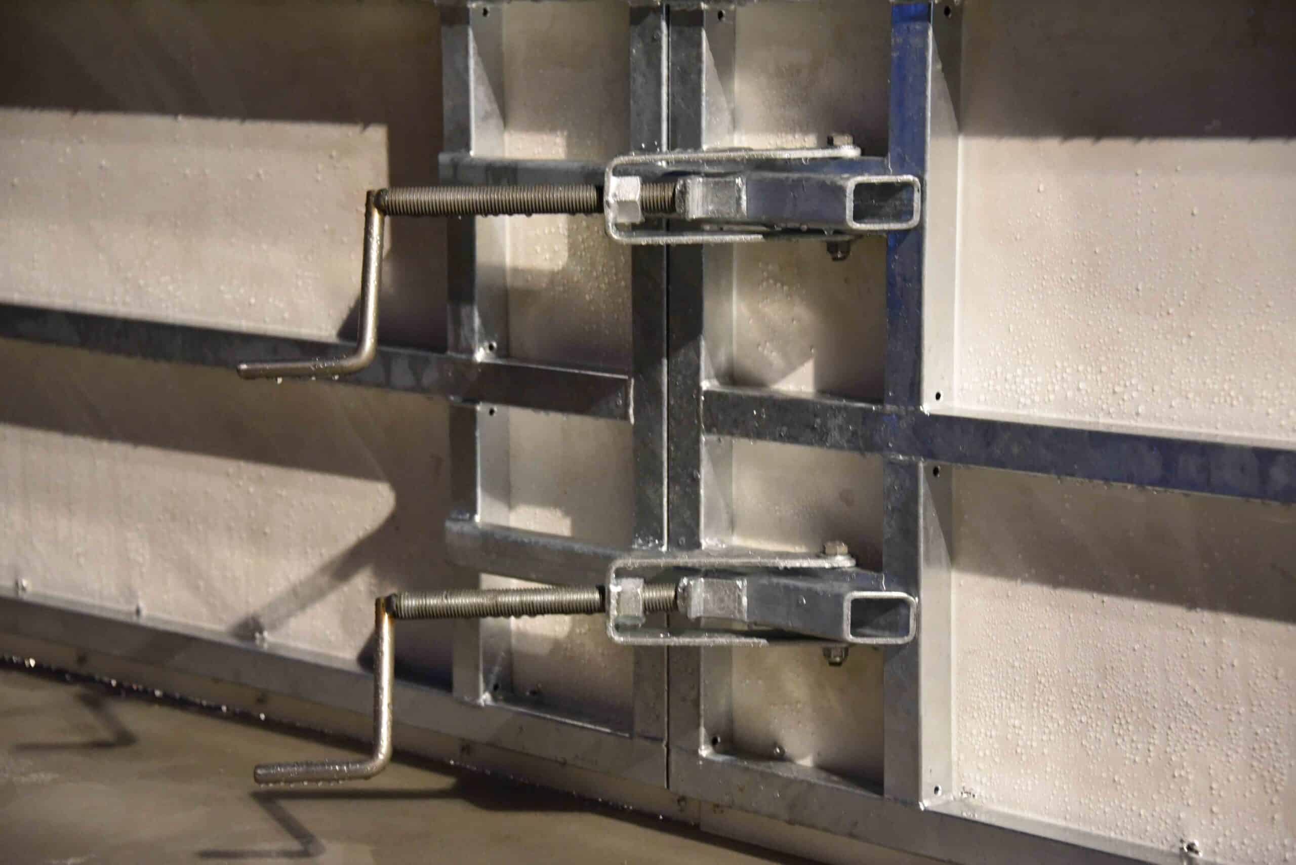 Lyngdal Utebane — montasje pågår