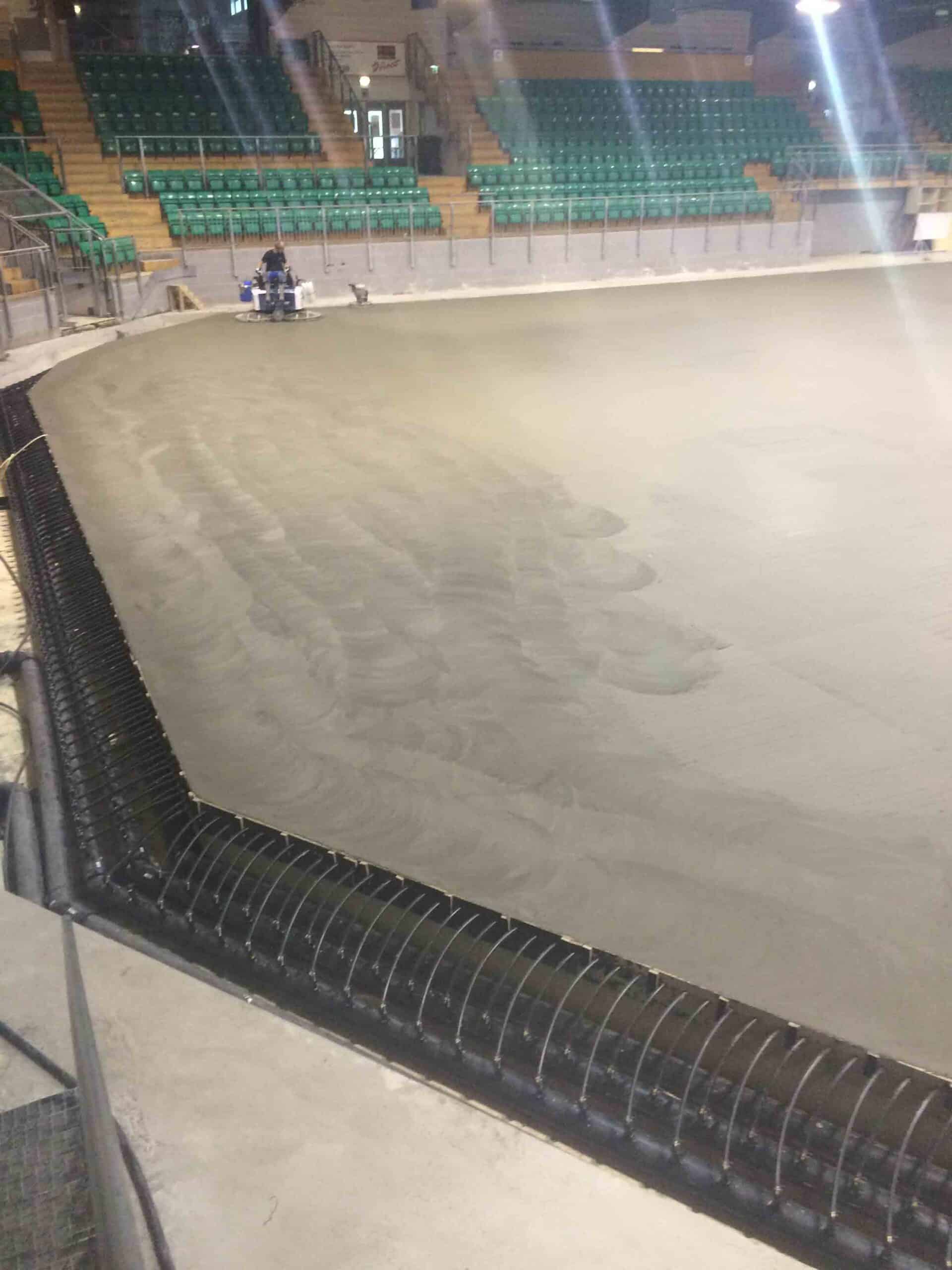 Manglerud Ishall — ferdig isflate