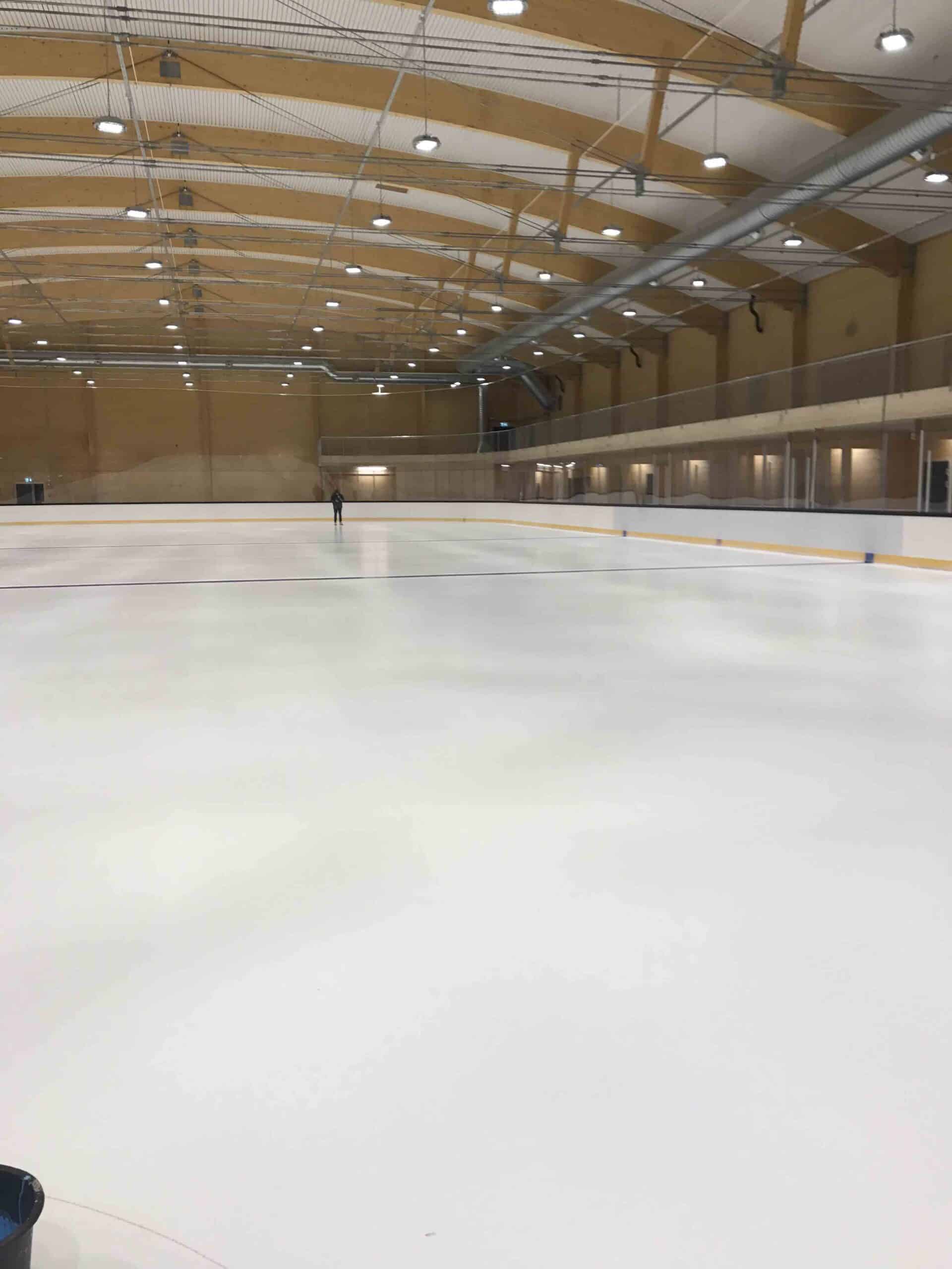 Sandefjord Ishall — isflaten