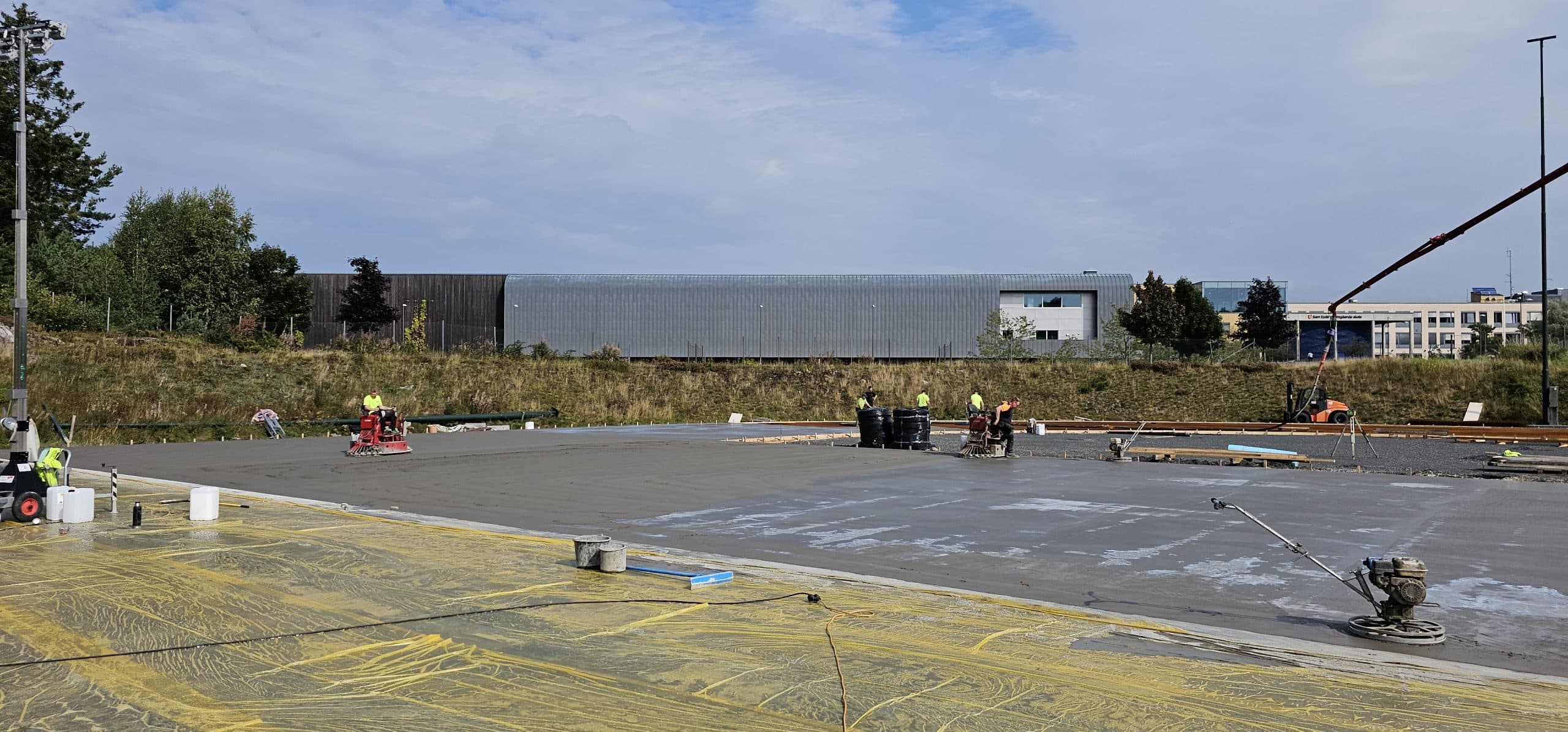 Myra Kunstisbane — konstruksjon