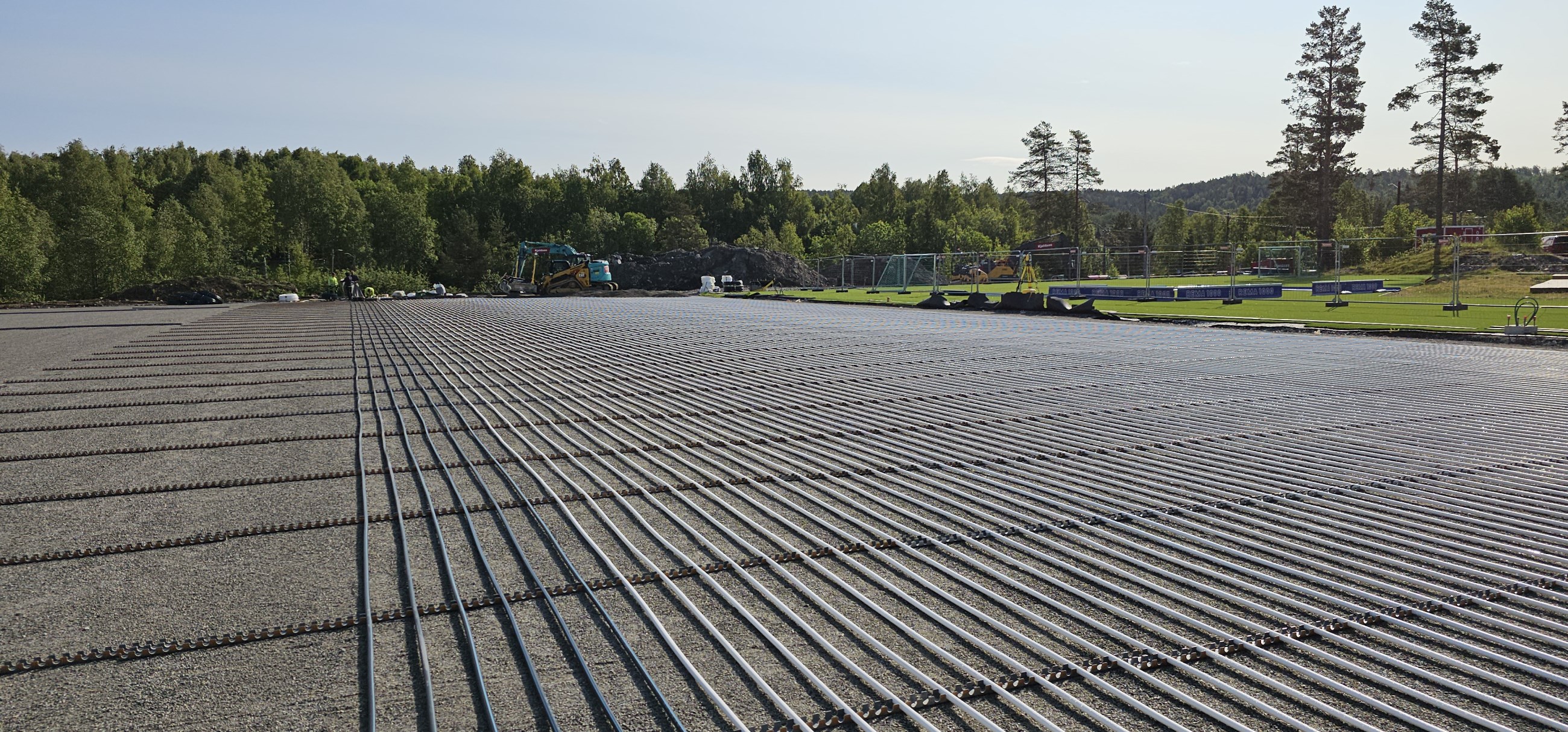 Konnerud undervarmeanlegg — Isbaneteknikk og Farena