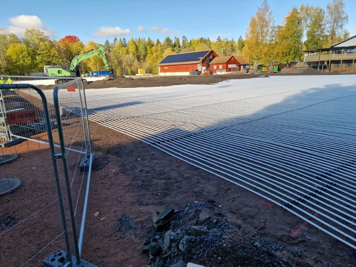 Røa 2 – undervarme 2026 2 Oversikt over ferdig lagt rørfelt ved undervarmeanlegget på Røa 2, 2026.