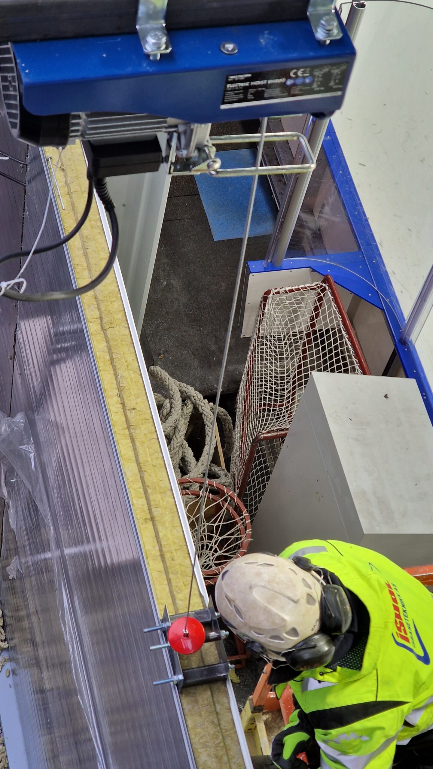 Jar Isforum Vegg — isflaten