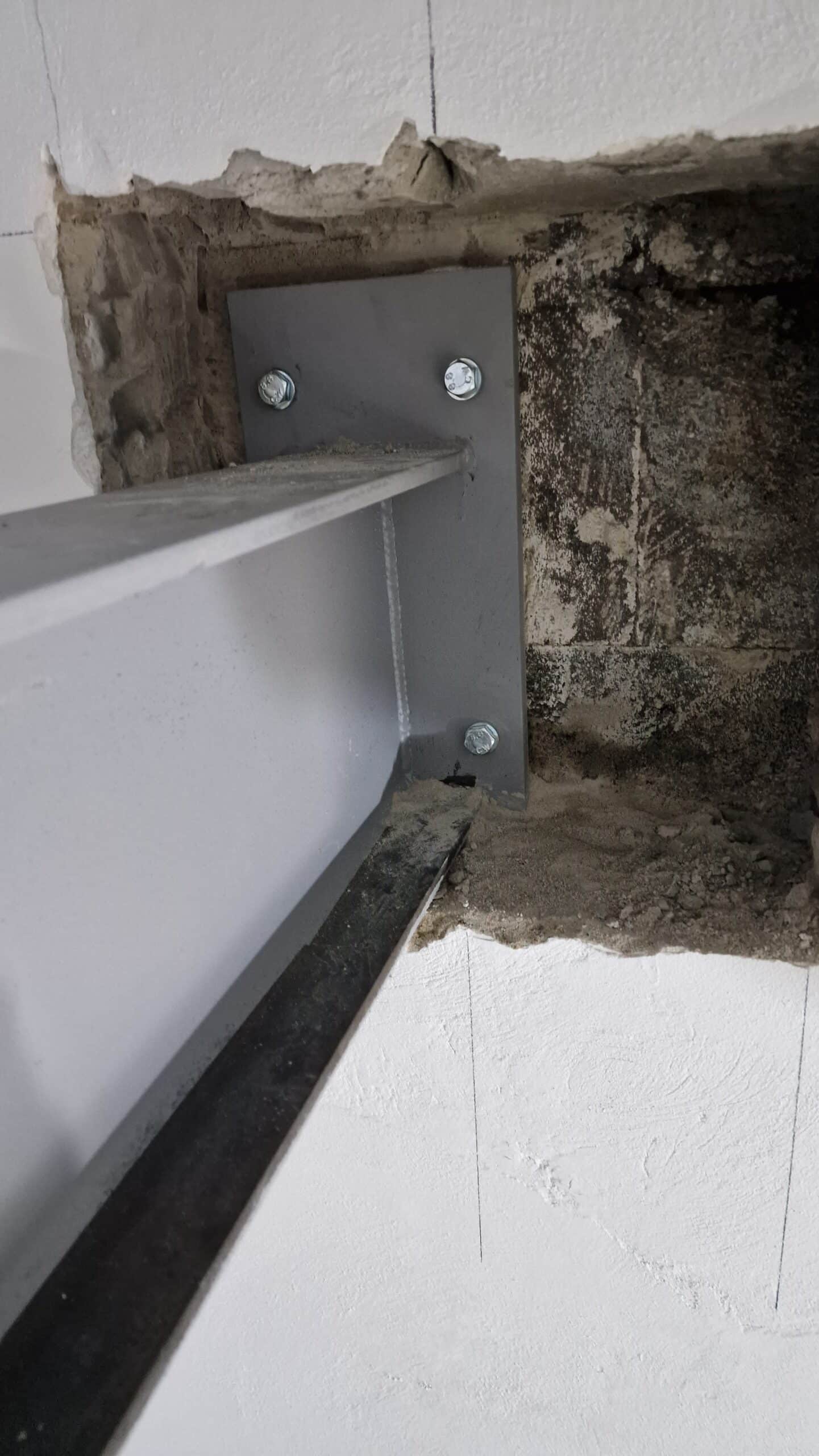 Valle Hovin Løftebukk — montasje pågår