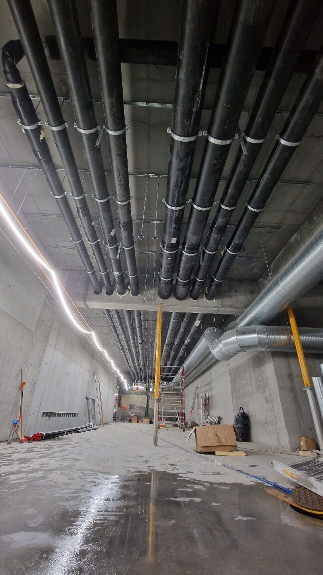 Valle Hovin Stadion — under montasje