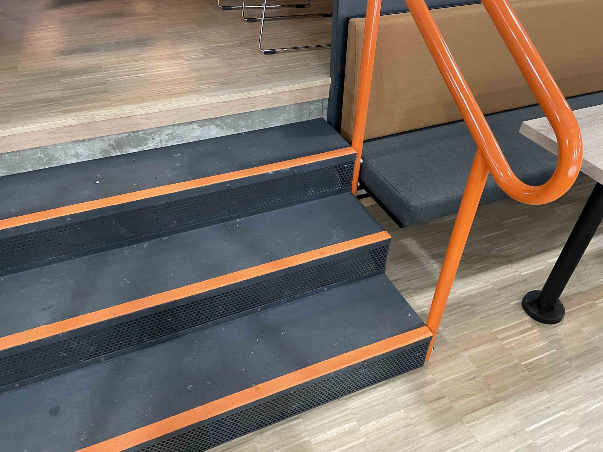 Kundetilpasset bygg, Varner Arena ishall