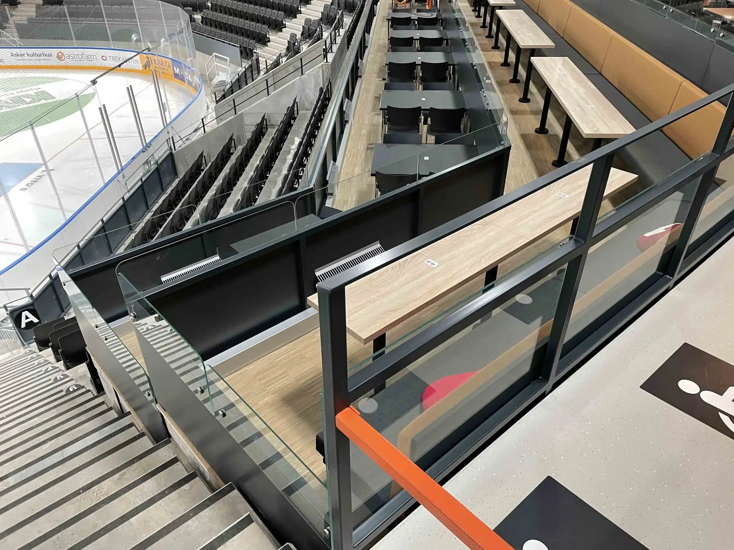 Uhindret tilskuersikt med stolpeløst vant