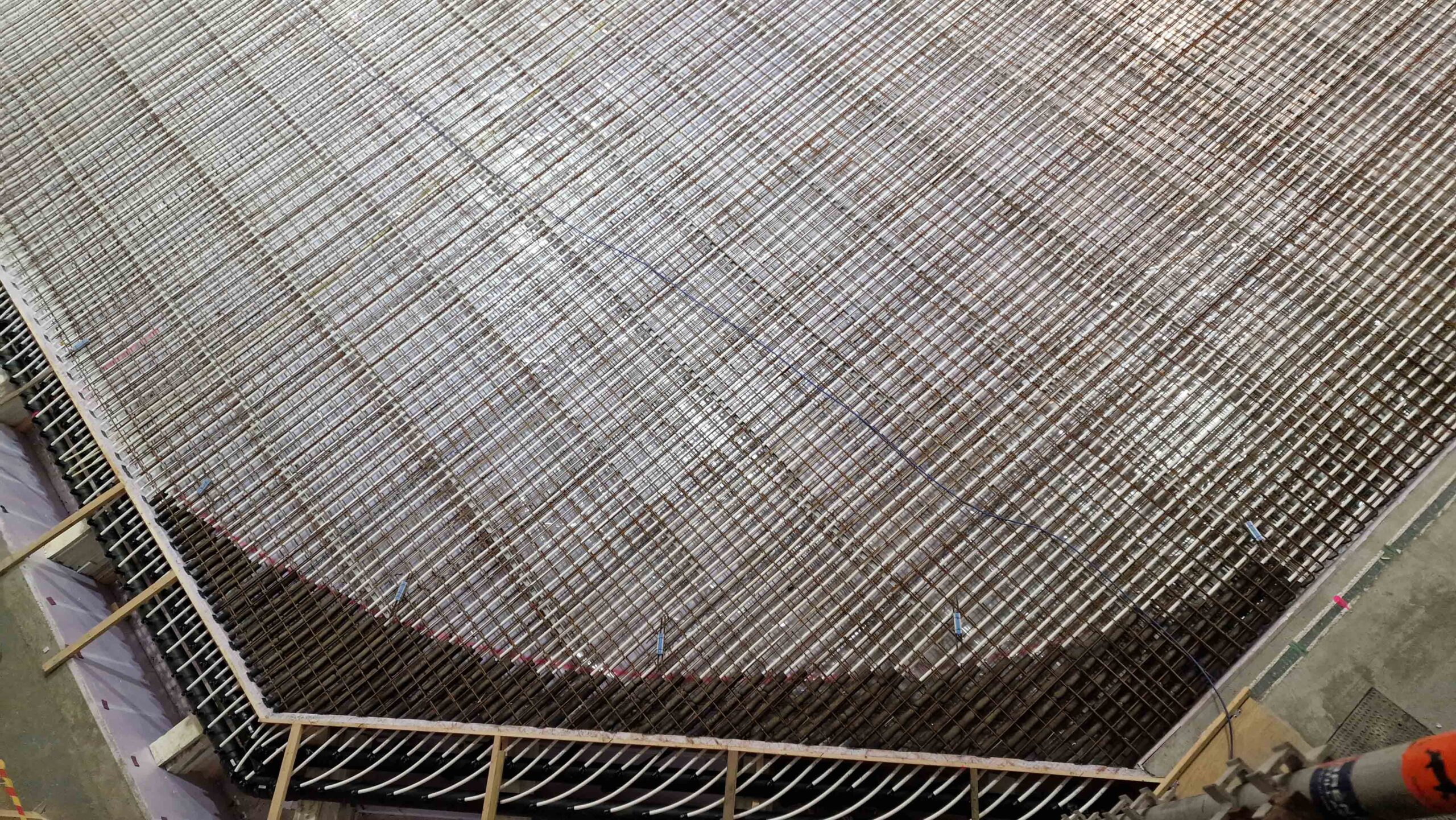 Jordal ungdomshall — isflate og hallinteriør (2022)