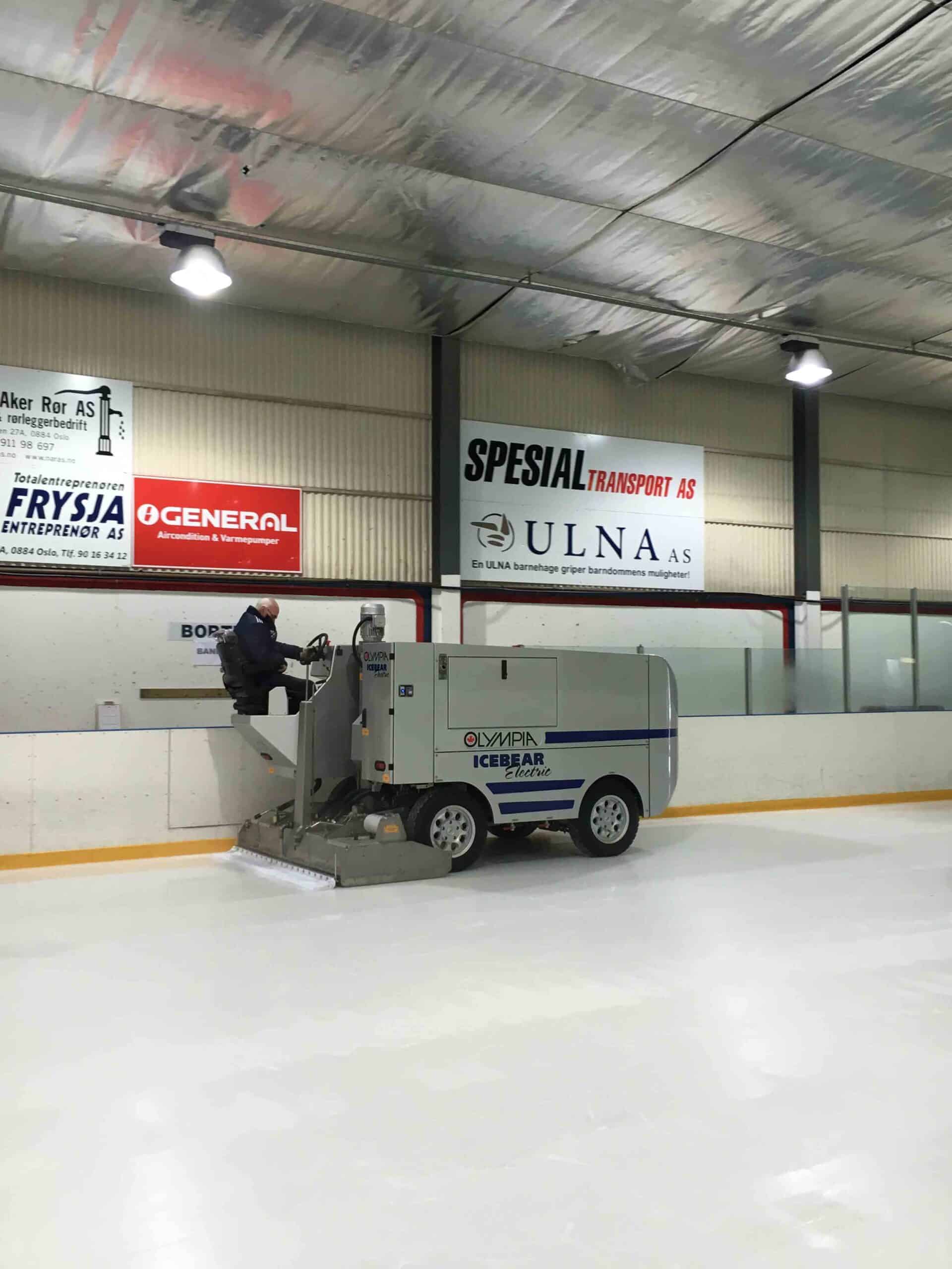 Loren Ishall 2016 12 scaled — —