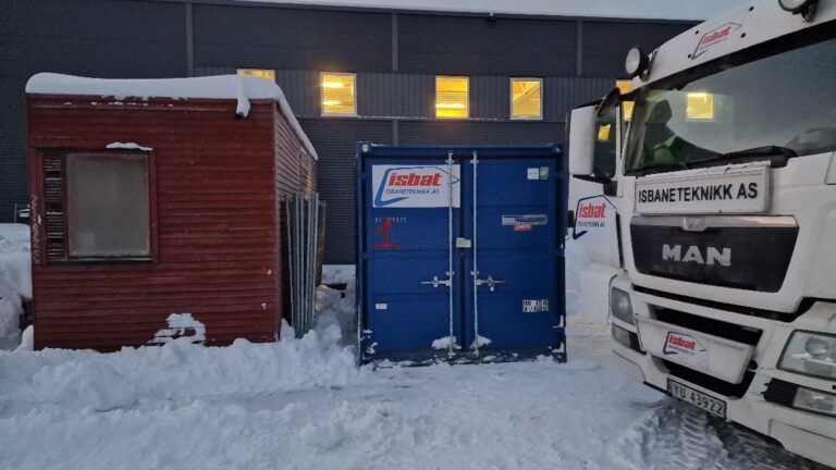 Moss Kunstisbane Telthall00012 — Moss