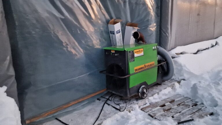 Moss Kunstisbane Telthall00015 — Moss