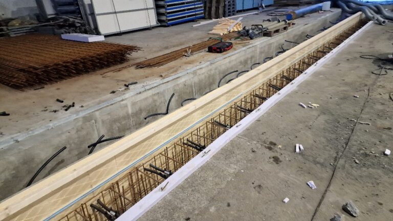 Moss Kunstisbane Telthall00041 — Moss