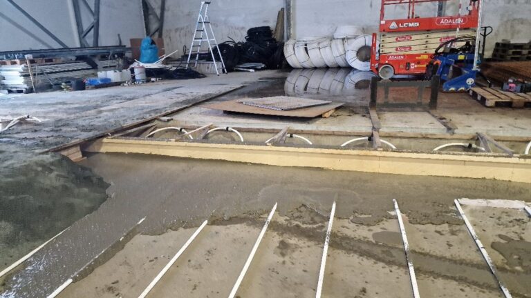 Moss Kunstisbane Telthall00096 — Moss