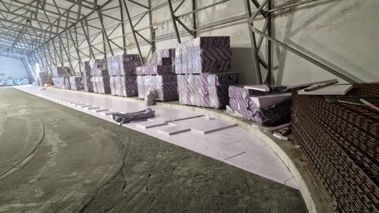 Moss Kunstisbane Telthall00132 — Moss