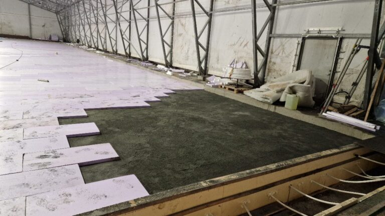 Moss Kunstisbane Telthall00142 — Moss