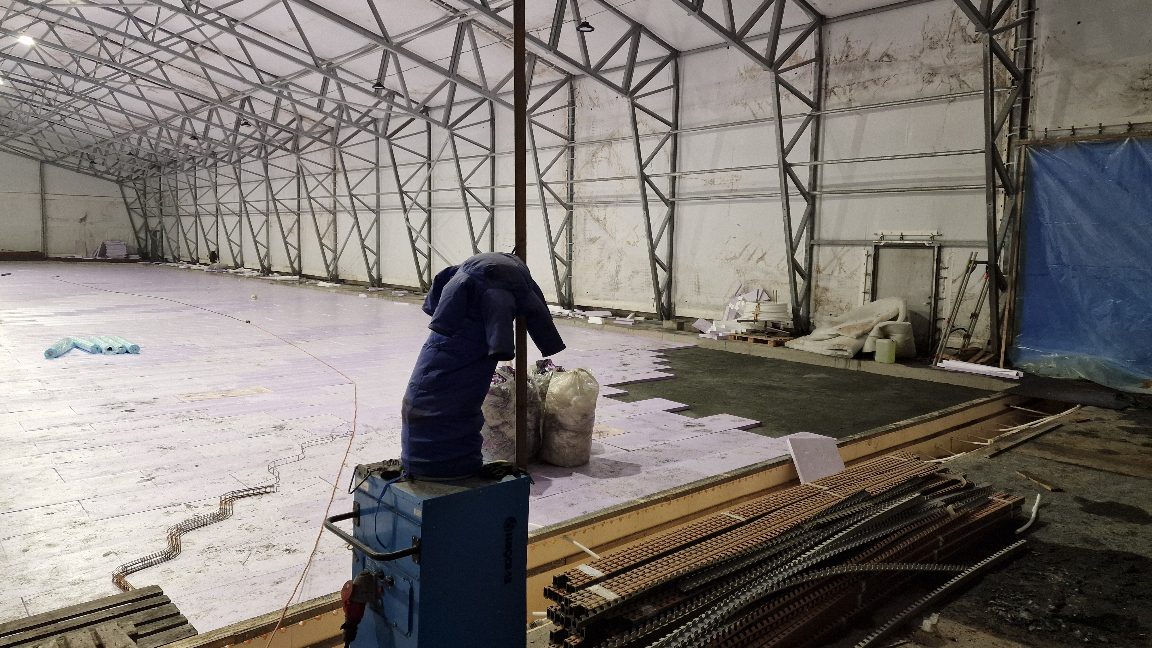 Moss Kunstisbane Telthall00146 — Moss