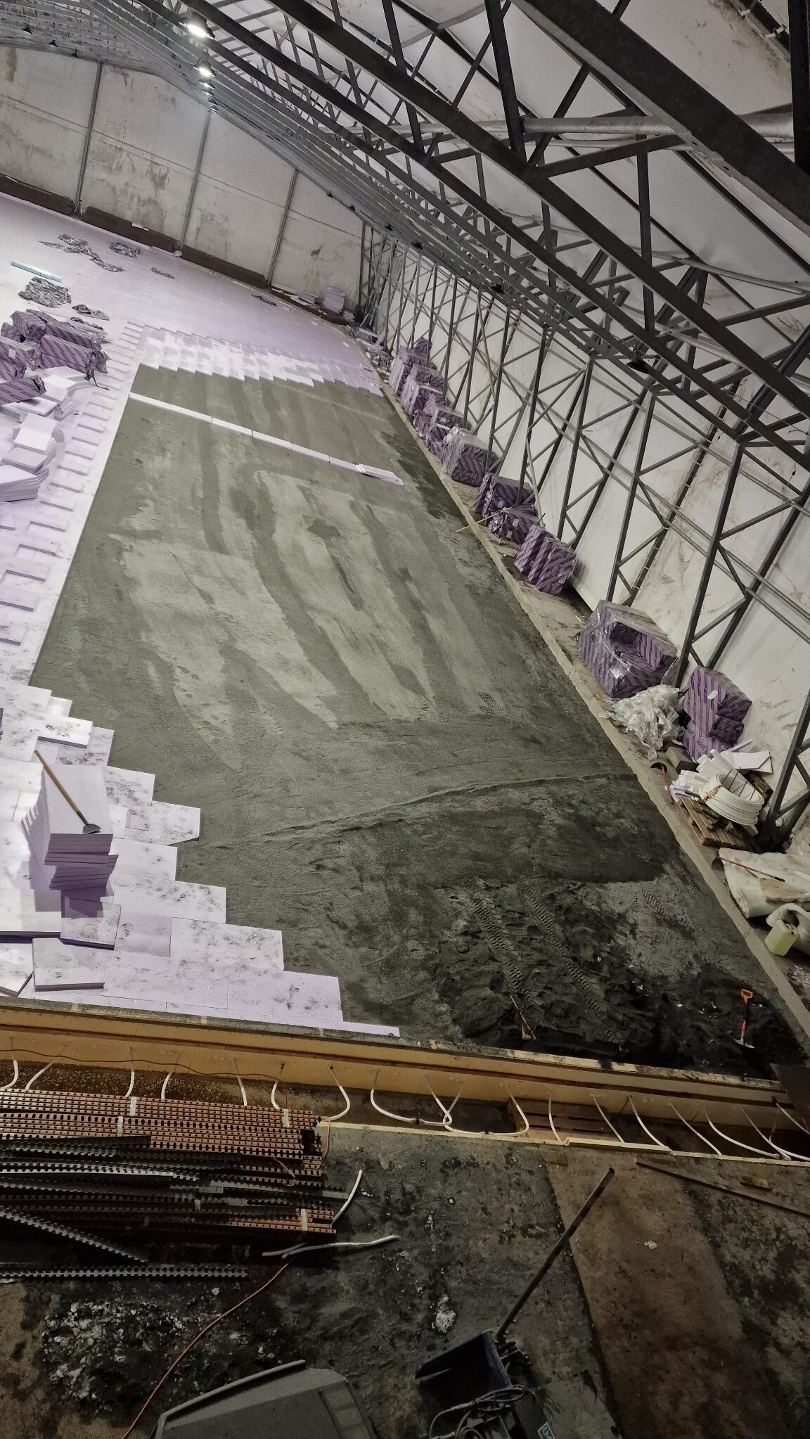 Moss Kunstisbane Telthall00150 rotated — Moss