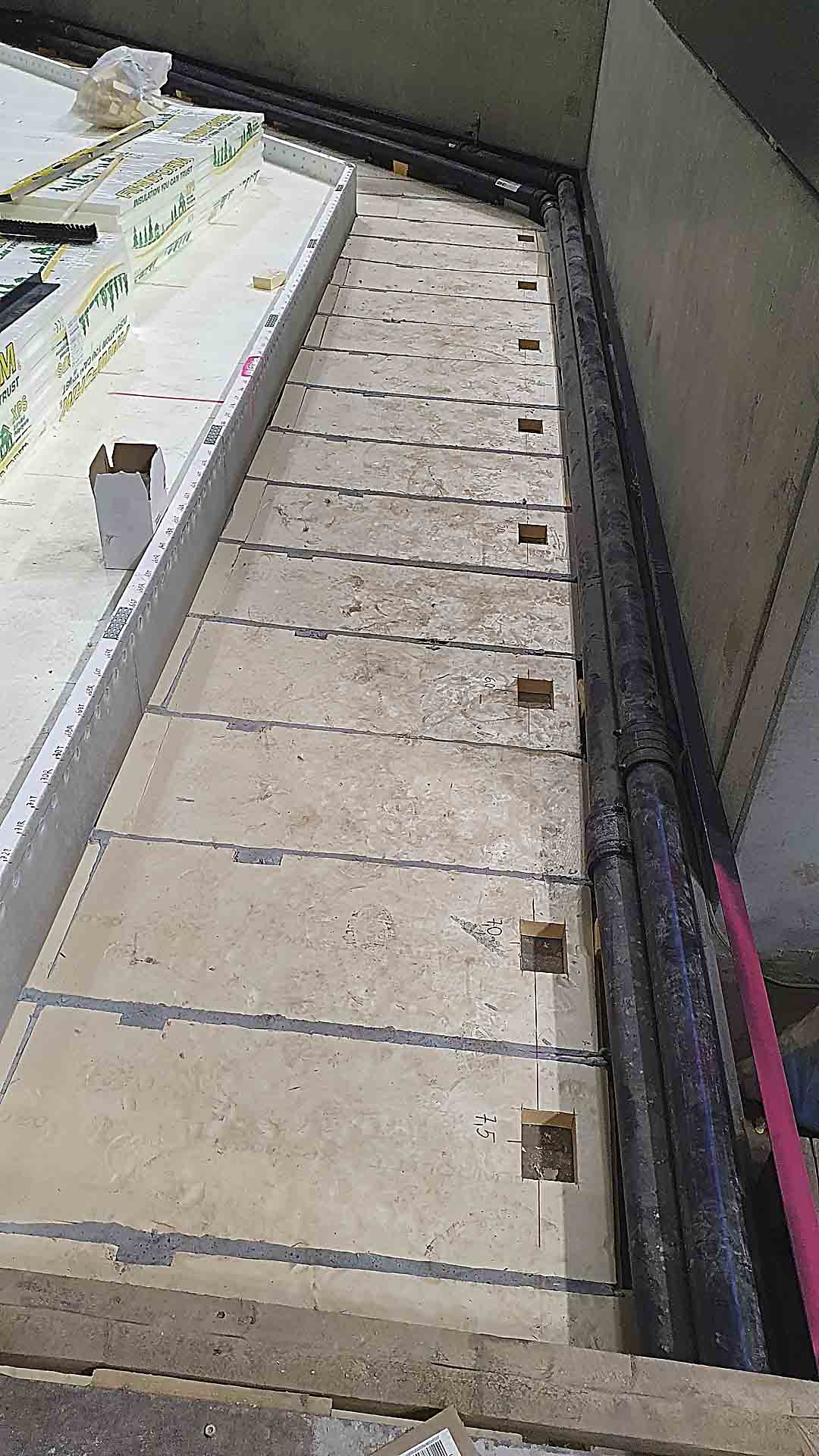 Risenga Tripletex Risenga Tripletex305 — Asker