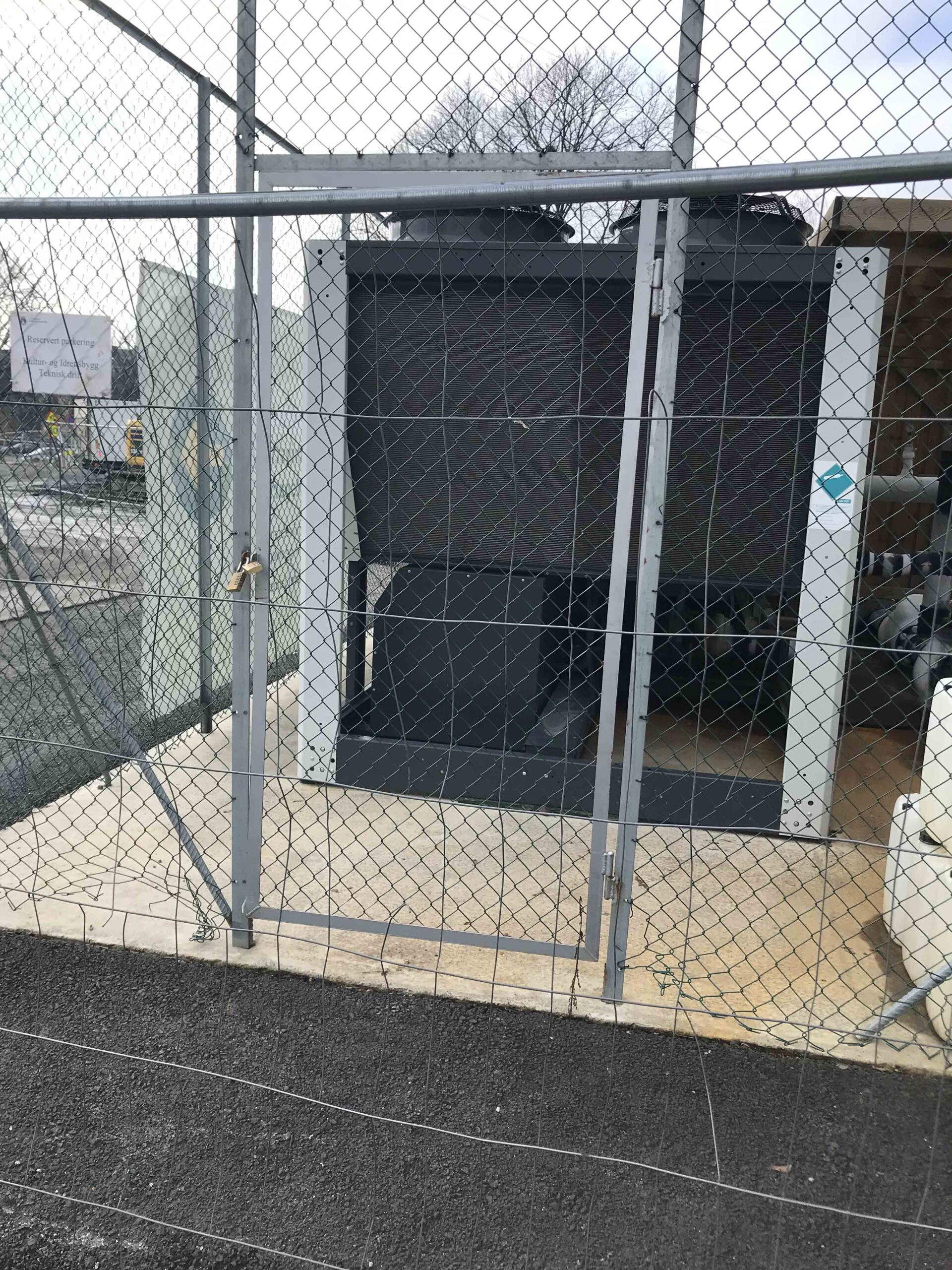 Jordal Midlertidig Plasthall 2020 2 scaled — Oslo