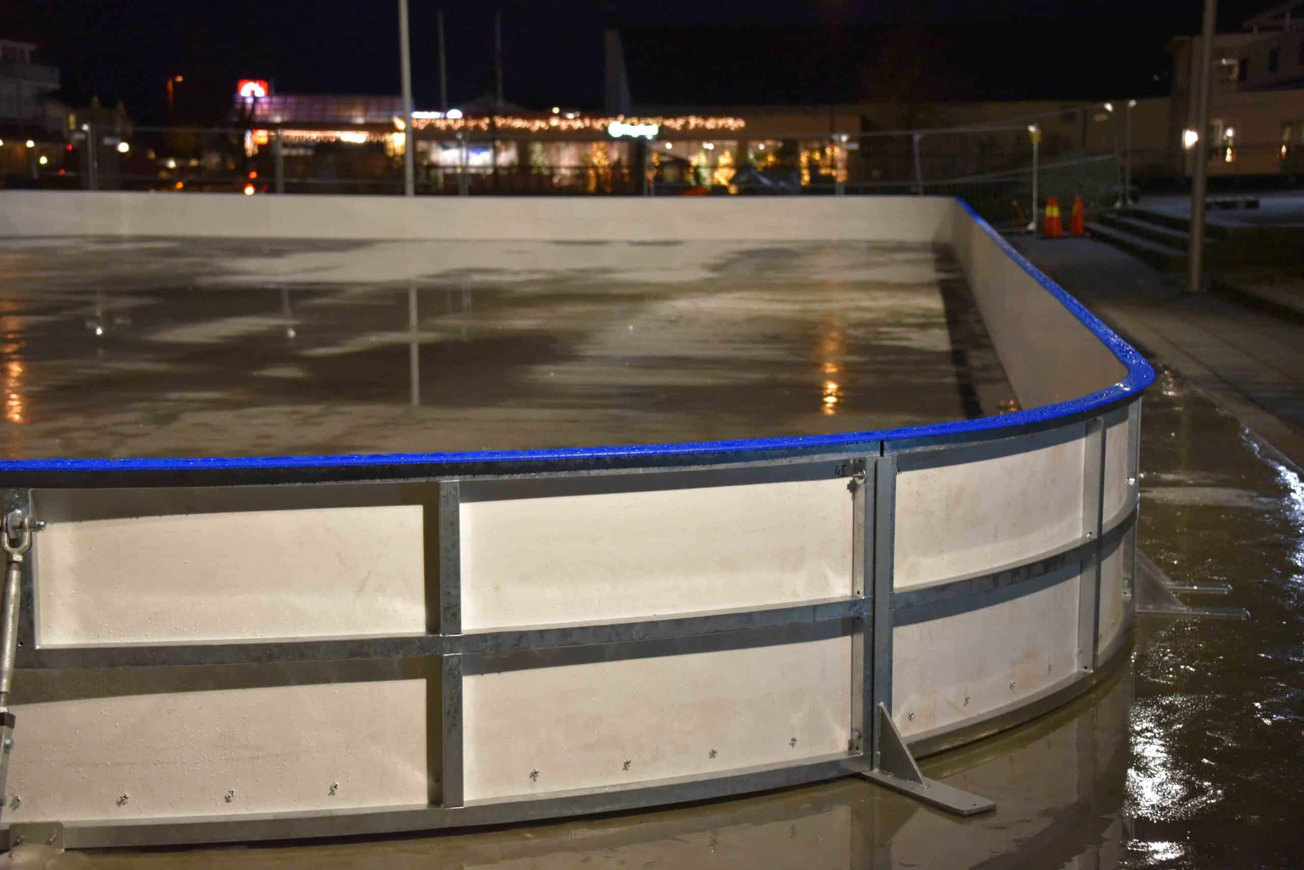 Utendørs kunstisbane i Lyngdal