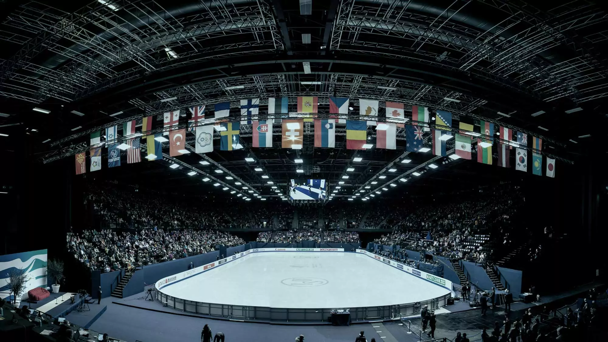 VePe IcePro V-serien stolpeløst arenavant