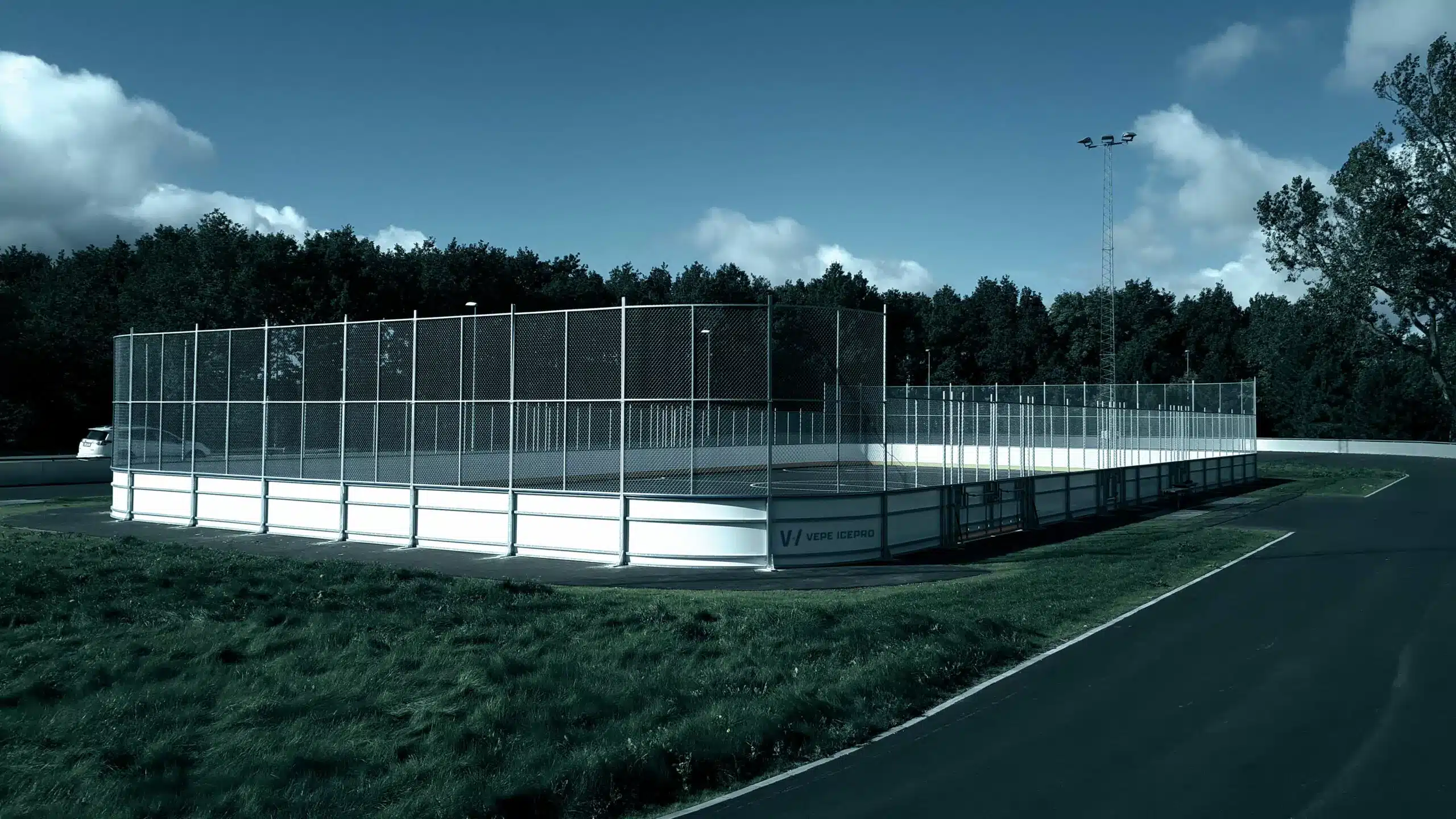 VePe IcePro Moniline utendørsvant installert