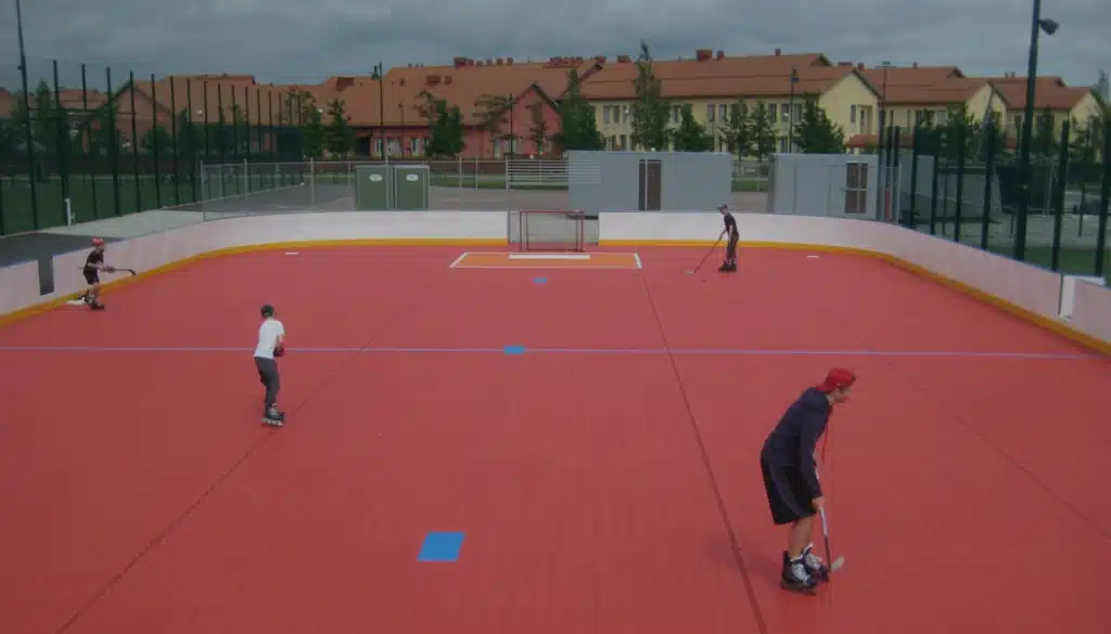 VePe IcePro – Moniline ishockeyvant for utendørs bruk