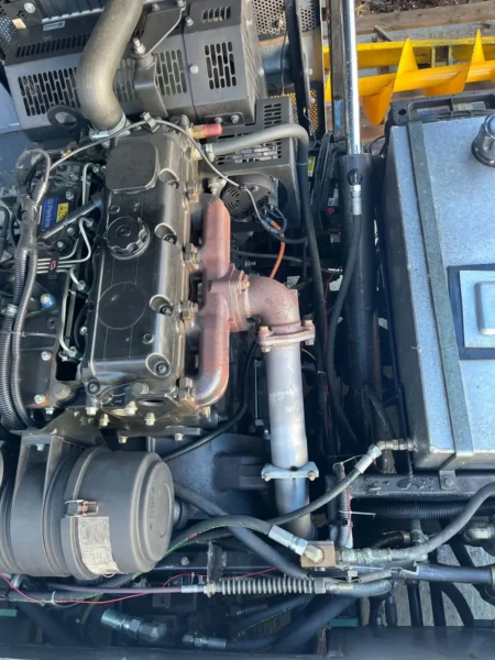 Olympia Millennium H+ – 2000 – Motor og eksoskomponenter, nærbilde