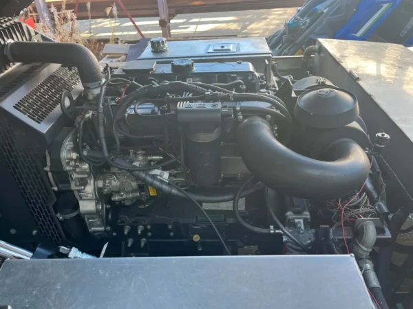 Olympia Millennium H+ – 2000 – Motor, luftfilter, slanger og ledningsnett